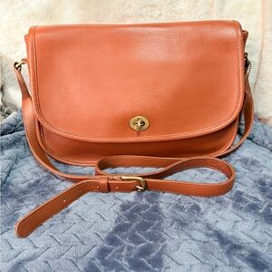 COACH City Bag 9790 Vintage British Tan Leather Crossbody Shoulder bag